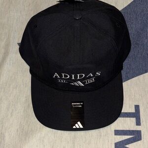 Adidas Black Cap with Logo Embroidery